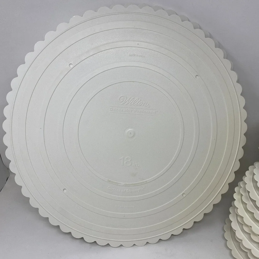 Vtg 23-Set Wilton 18
